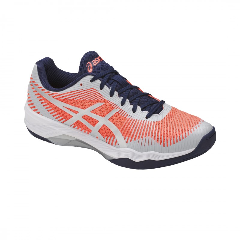 chaussure asics volley